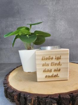 Teelicht Zirbe "Liebe ist"